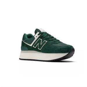 New Balance 574 Stacked Green & White - like new